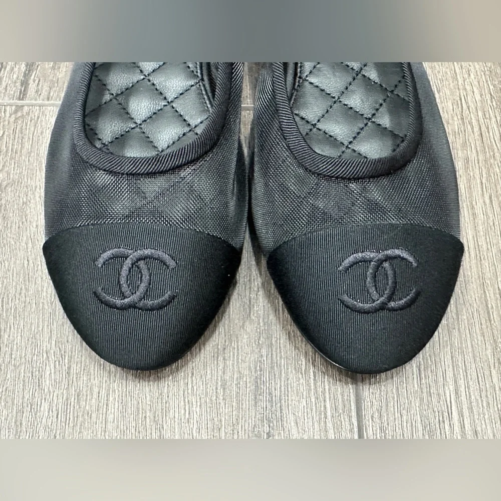 2025 CHANEL BLACK MESH BALLET FLATS BALLERINA SHOES 37 NEW - Picture 3 of 16